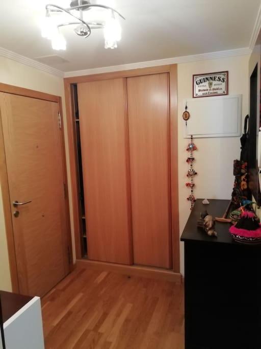 Habitacion En Piso Compartido Cerca De Playa De Samil Vigo Kültér fotó