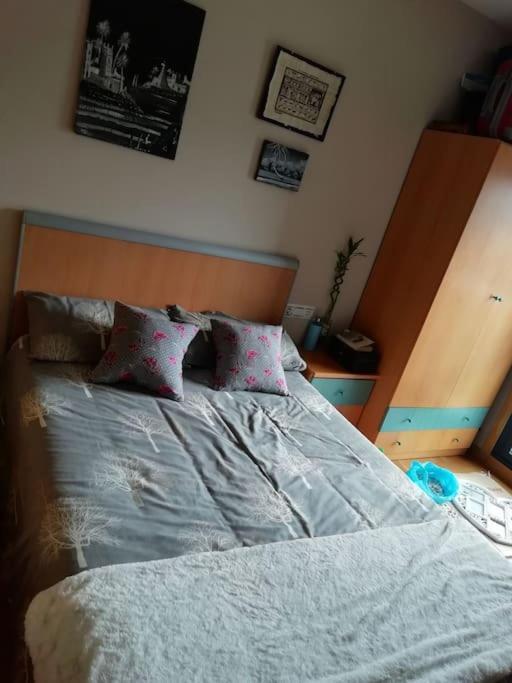 Habitacion En Piso Compartido Cerca De Playa De Samil Vigo Kültér fotó
