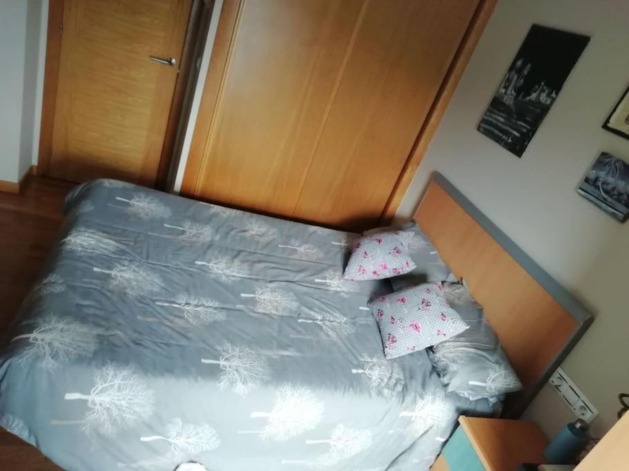 Habitacion En Piso Compartido Cerca De Playa De Samil Vigo Kültér fotó