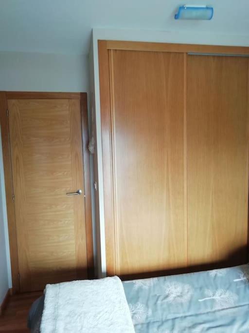 Habitacion En Piso Compartido Cerca De Playa De Samil Vigo Kültér fotó